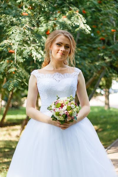 Bröllopsfotograf Vladimir K (sdgsgvsef34). Foto av 20 mars 2019