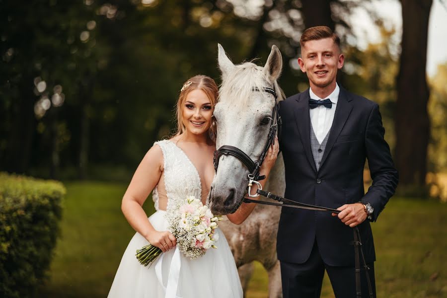 Bröllopsfotograf Kamil Turek (kamilturek). Foto av 20 februari 2022