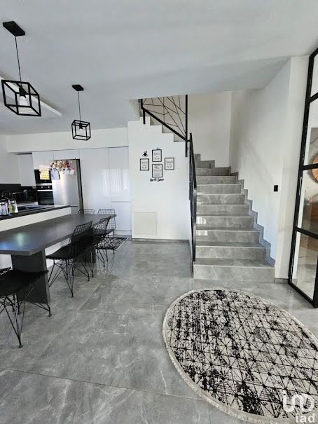 Vente maison 6 pièces 150 m² à Cernay (68700), 434 000 €