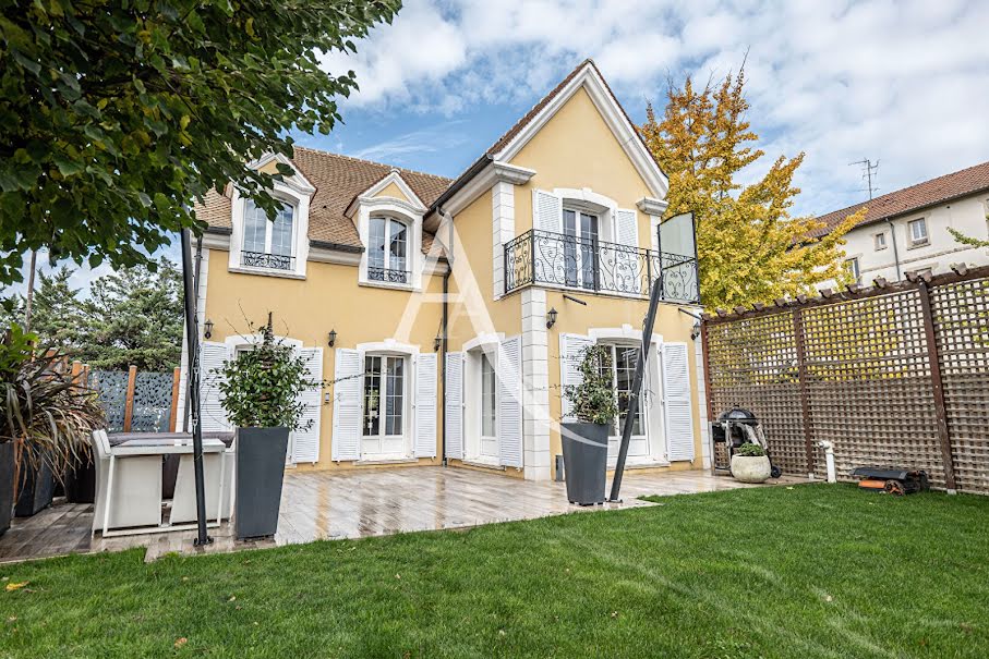 Vente villa 8 pièces 180 m² à Limeil-brevannes (94450), 630 000 €