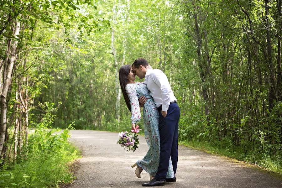 婚礼摄影师Olesya Khaydarshina（olesyany）。2019 8月23日的照片