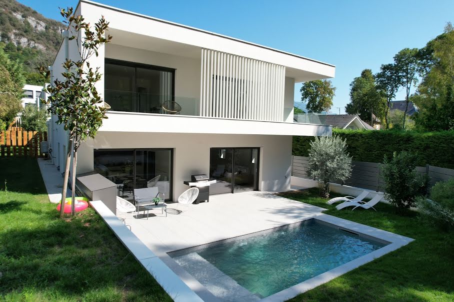 Vente villa 5 pièces 175 m² à Chambery (73000), 890 000 €