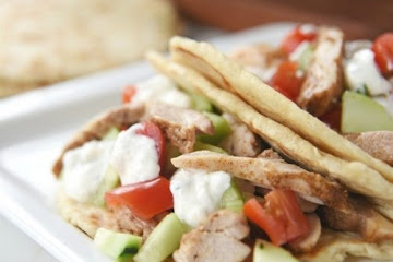 Chicken Shawarma and Yogurt Sauce
