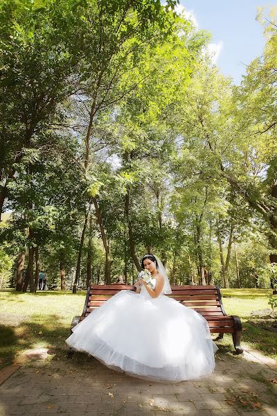 Fotograf ślubny Vasiliy Menshikov (menshikov). Zdjęcie z 31 października 2015