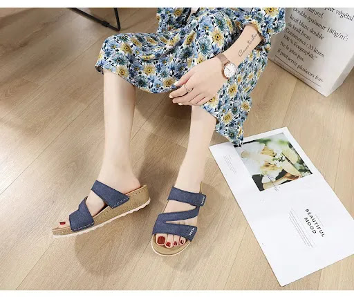 Title 7, Simple Velcro All-match Thick-soled Womens Sho...