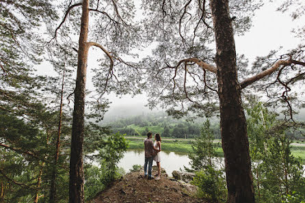 Fotógrafo de casamento Arina Batrakova (arinabat). Foto de 9 de julho 2015