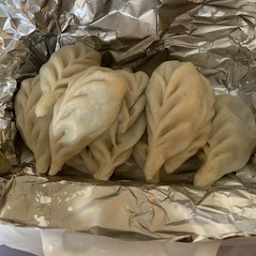 Vegan Tofu Black Mushroom Momo