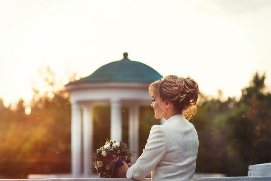 Fotografo di matrimoni Aleksandra Mukhotina (muhotina). Foto del 22 novembre 2017