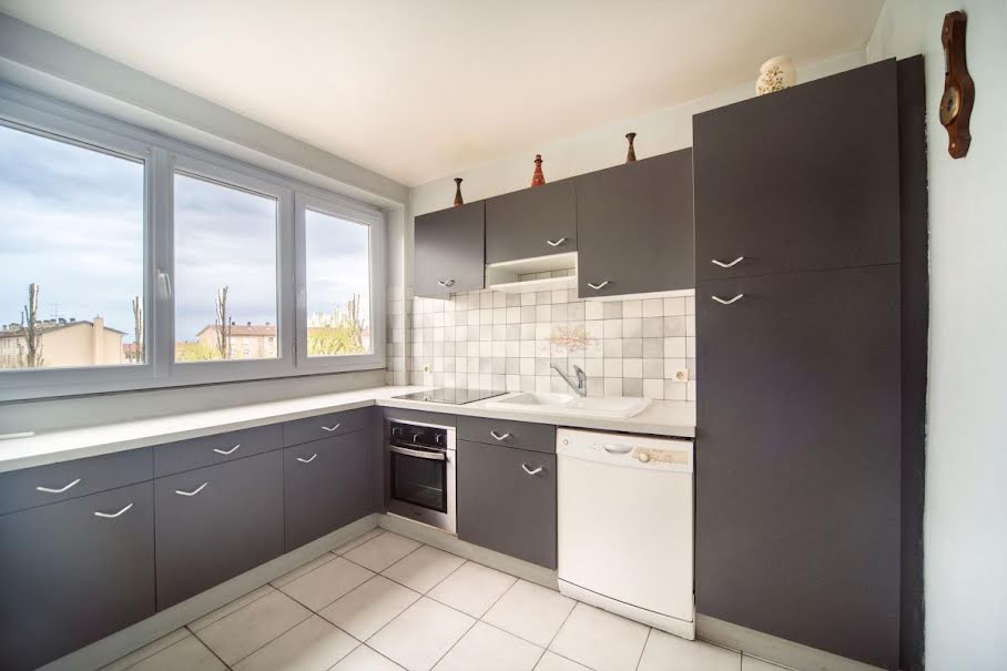 Vente appartement 3 pièces 64 m² à Macon (71000), 86 000 €