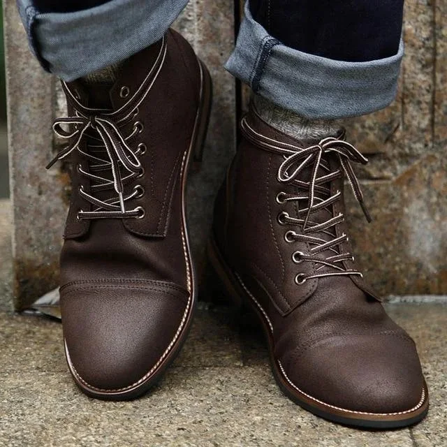 Botas de moto para hombre con cordones delanteros y punta redonda, calzado resistente para motoristas y estilo robusto