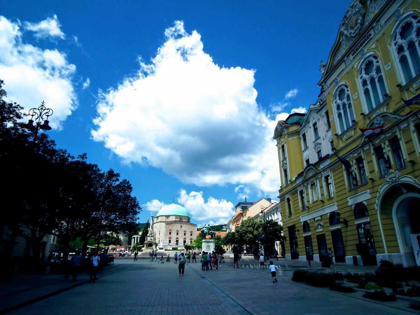 Pécs - Gázi Kászim pasa egykori dzsámija (Belvárosi Gyertyaszentelő Boldogasszony rk. templom)