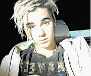 GOLDILOCKS: Justin Bieber sporting 'dreadlocks'