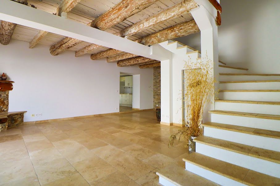 Vente maison 4 pièces 105 m² à Aubagne (13400), 550 000 €