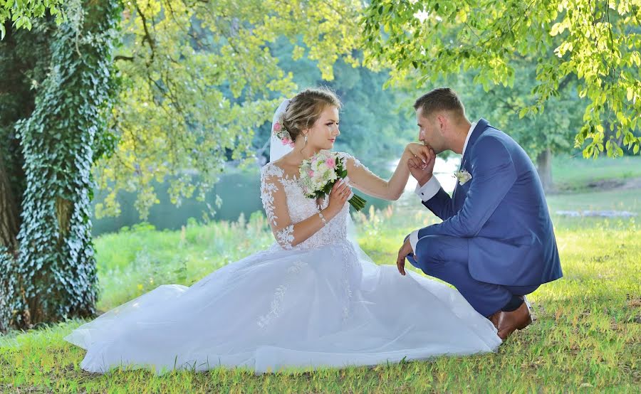 Fotógrafo de bodas Karolina Tomasz Ostrowscy (tomaszostrowscy). Foto del 25 de febrero 2020