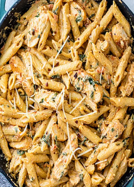 Chicken Creamy Pasta