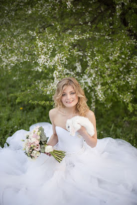 Bröllopsfotograf Kseniya Vorotnikova (ksushav). Foto av 22 april 2016