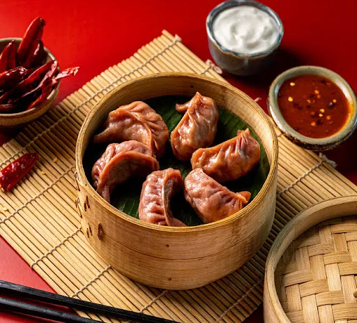 Zesty Chicken Steamed Momos