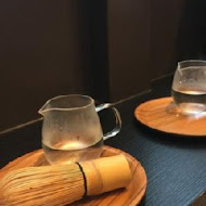 Uzna Omom 杏桃鬆餅屋