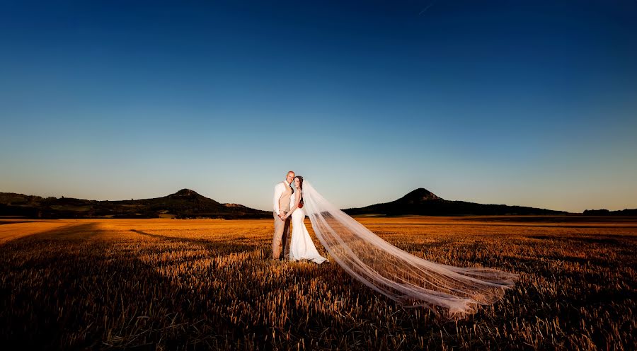 Huwelijksfotograaf Rita Szerdahelyi (szerdahelyirita). Foto van 18 juli 2023