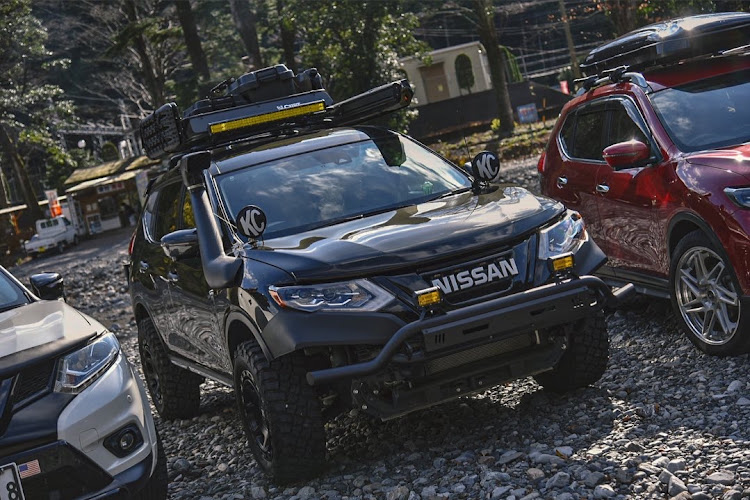 エクストレイルのSUBARU・NISSAN・エクストレイルt32・OUTBACK・キャンプに関するカスタム事例の投稿画像3枚目