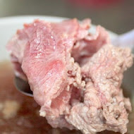 鬍鬚忠牛肉湯