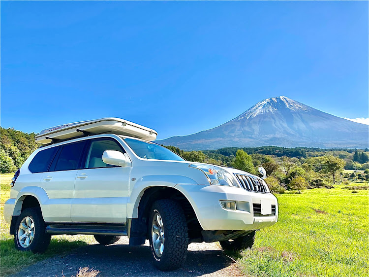 ランドクルーザープラドのルーフテント・BFグッドリッチ　K02・富士山・120プラド・車中泊に関するカスタム事例の投稿画像2枚目