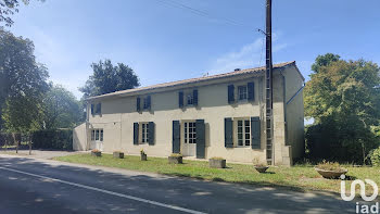 maison à Surgères (17)