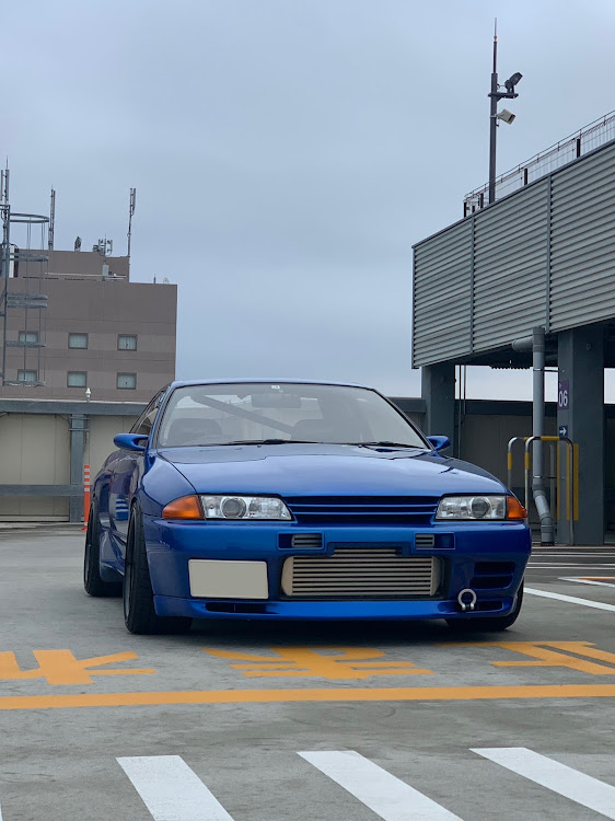 スカイライン GT-RのWORK MEISTER S1 3P・ブルー・深リム・来年もよろしくお願いします・愛車のお尻はこんな感じに関するカスタム事例の投稿画像1枚目