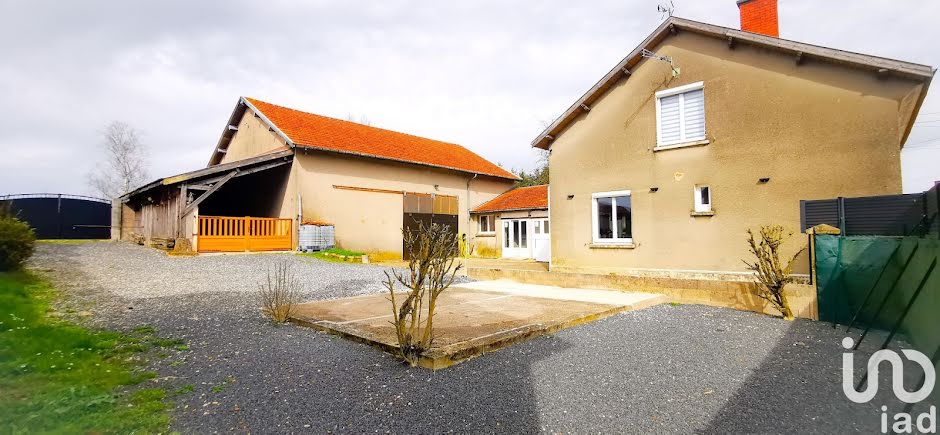 Vente maison 4 pièces 144 m² à Charmont (51330), 152 000 €