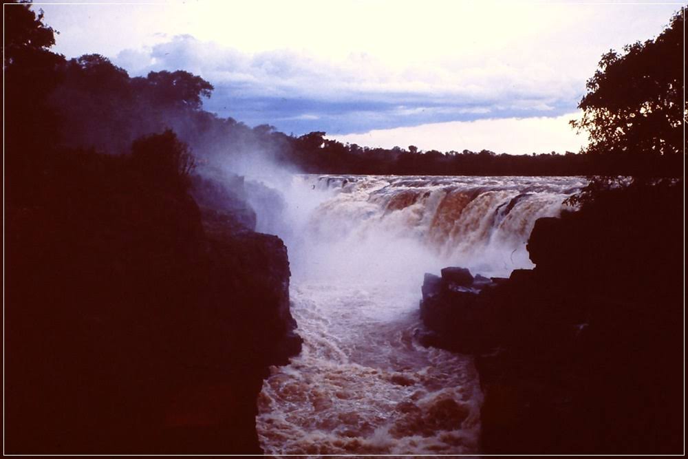 As cataratas inundadas do Guairá