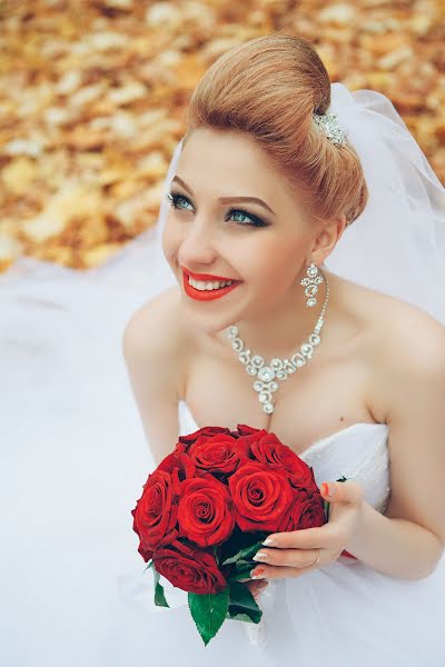 Fotógrafo de casamento Yana Bokareva (bokaryshka). Foto de 13 de março 2015