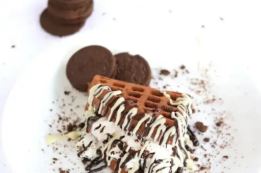 Cookies & Cream Waffwich