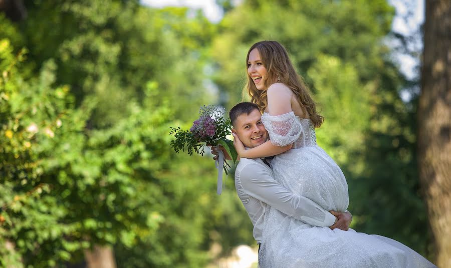 Hochzeitsfotograf Vladimir Ezerskiy (dokk). Foto vom 13. August 2022