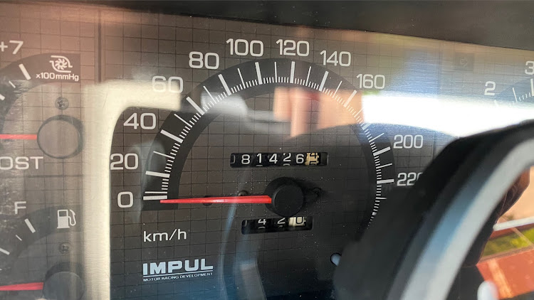 スカイラインの通勤・エンジンオイル交換・エンジンオイルフィルター交換・MOTUL・NISMOに関するカスタム事例の投稿画像5枚目