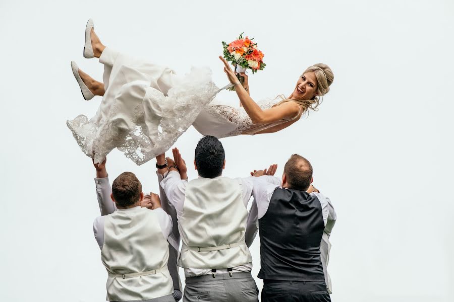 Fotógrafo de bodas Marcin Karpowicz (bdfkphotography). Foto del 16 de septiembre 2019