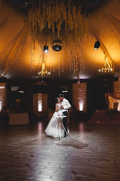 Nhiếp ảnh gia ảnh cưới Natalya Shargina (krapiva). Ảnh của 28 tháng 7 2019