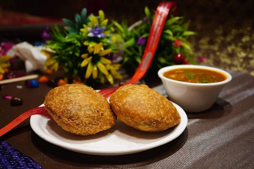 Onion Kachori [1 Piece]