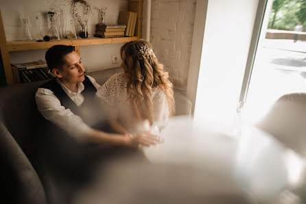 Fotógrafo de casamento Lena Kostenko (pholen). Foto de 9 de julho 2018