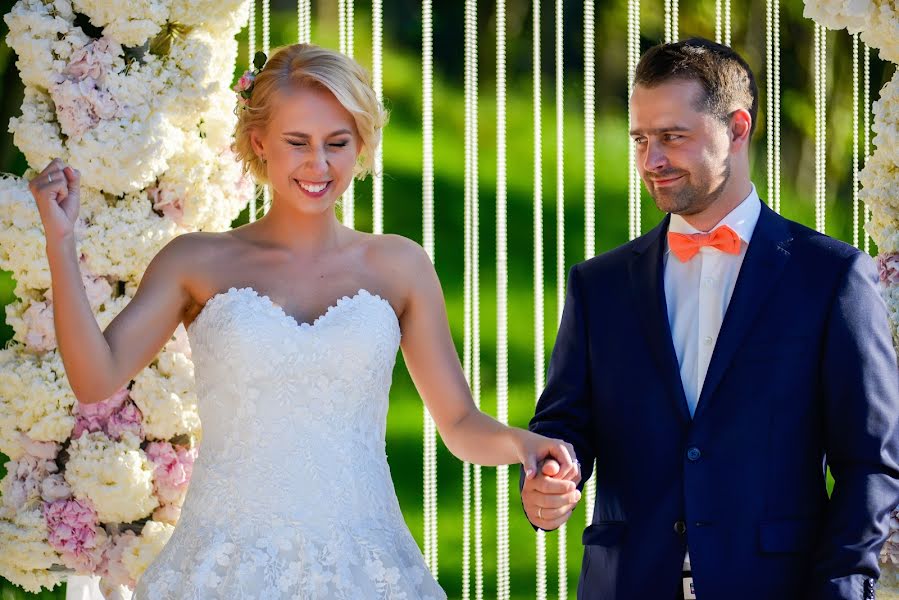 Jurufoto perkahwinan Sergey Visman (visman). Foto pada 3 Oktober 2015