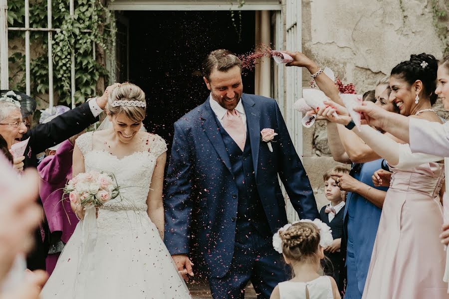 Fotografo di matrimoni Sammy Taylor (samanthataylorph). Foto del 2 luglio 2019