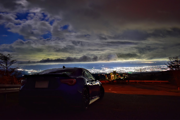 BRZのBRZ・夜景ドライブ・夜景コラボに関するカスタム事例の投稿画像1枚目