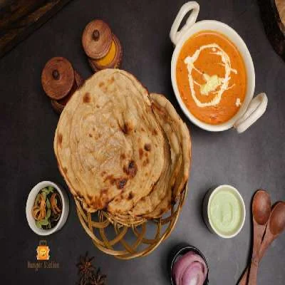 Dal Makhni + Lachha Parantha