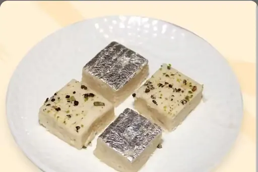 Bikaneri Burfi