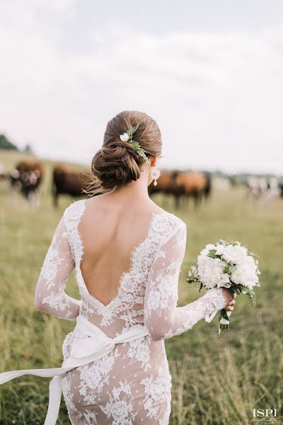 Wedding photographer Anastasija Finestories (anastasijaserge). Photo of 20 August 2018