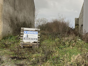 terrain à Chémery-les-Deux (57)