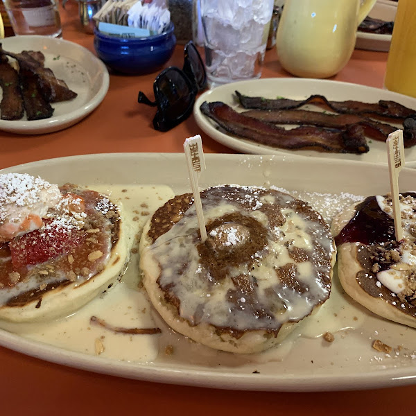 Gluten-Free Pancakes at Snooze, an A.M. Eatery