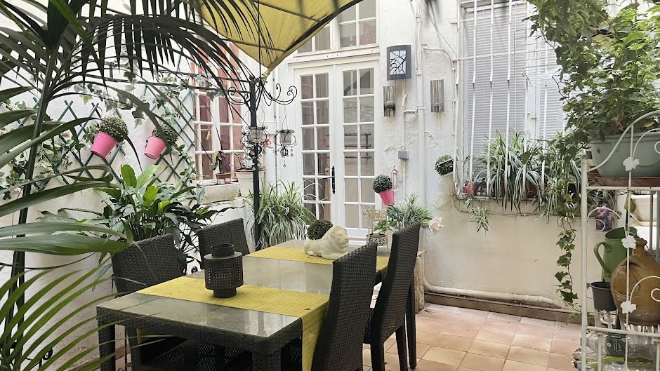 Vente appartement 4 pièces 102 m² à Nimes (30000), 280 000 €