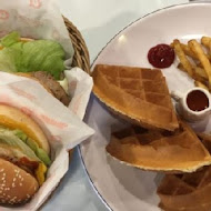 Q burger 早午餐(北投致遠店)