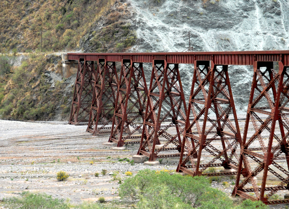 Il ponte rosso di pinello