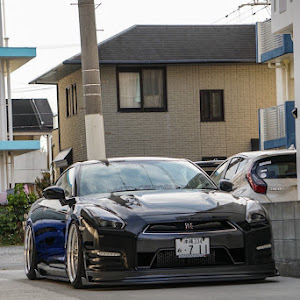 NISSAN GT-R R35